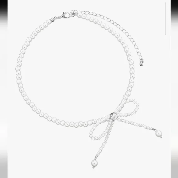 Pearl Bow Necklace Silver - Picture 3 of 5